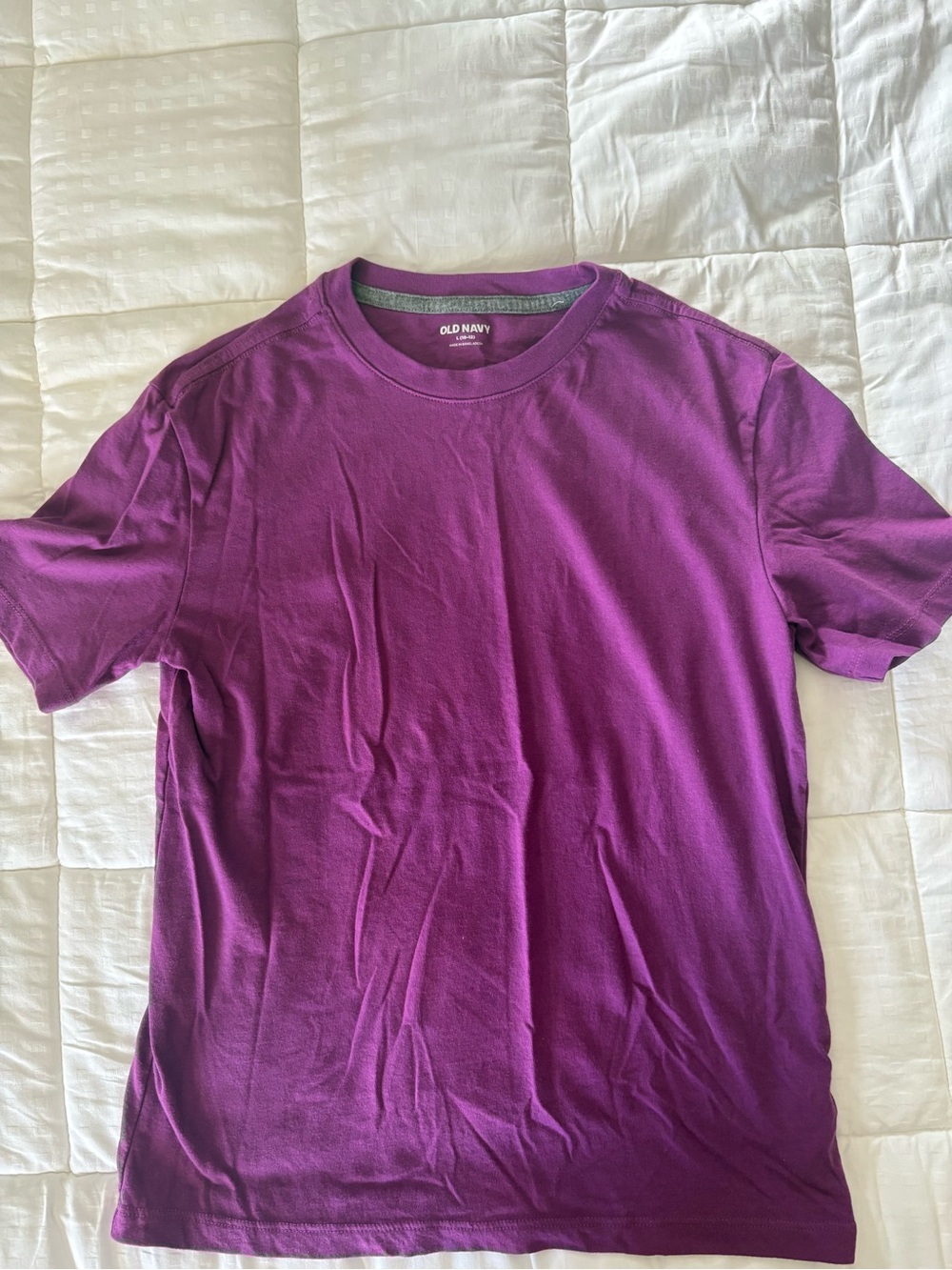 Old Navy Boys Crew Neck T-Shirt in Purple